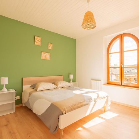 Gite De La Louviere - Maison De Campagne Grandpre Екстер'єр фото